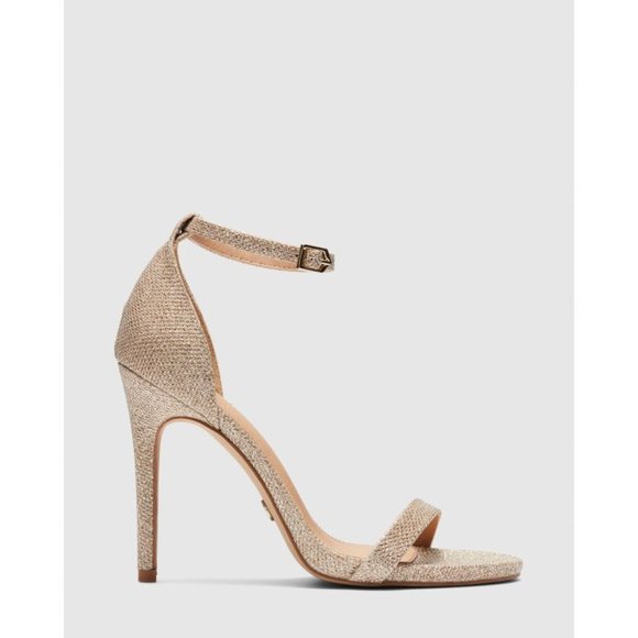 NOVO Perril Heels - Picture 1 of 2
